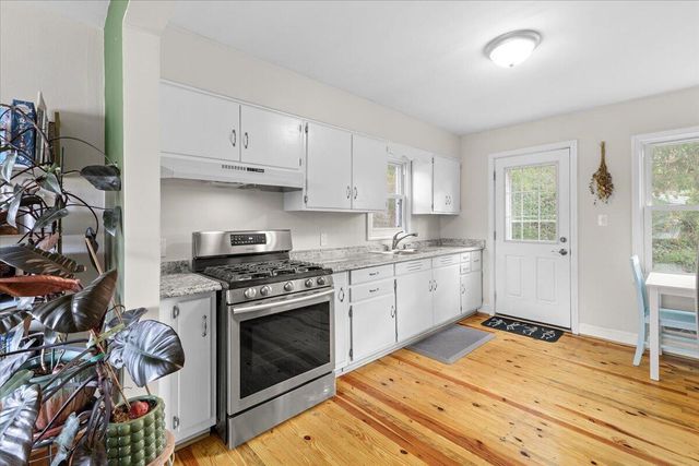 2025 Wayne ST, Roanoke, VA 24012