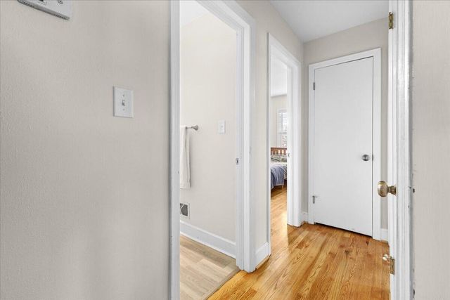 2025 Wayne ST, Roanoke, VA 24012