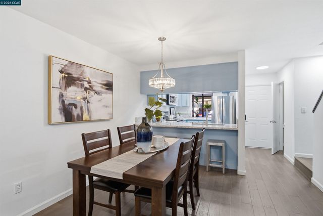 458 Eastgate Ln, Martinez, CA 94553