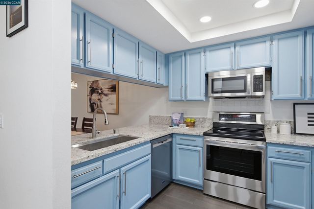 458 Eastgate Ln, Martinez, CA 94553
