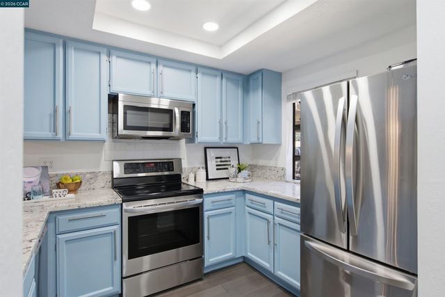 458 Eastgate Ln, Martinez, CA 94553