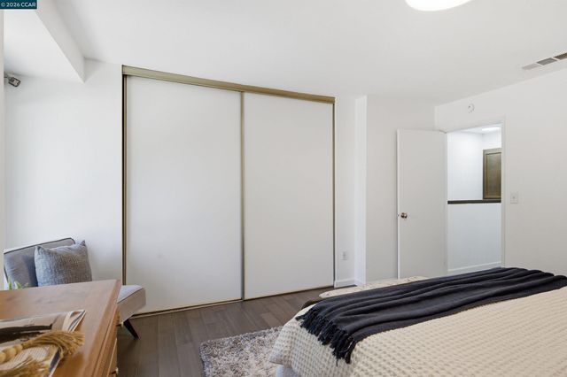 458 Eastgate Ln, Martinez, CA 94553