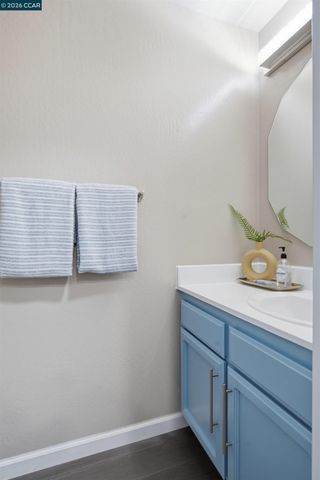 458 Eastgate Ln, Martinez, CA 94553