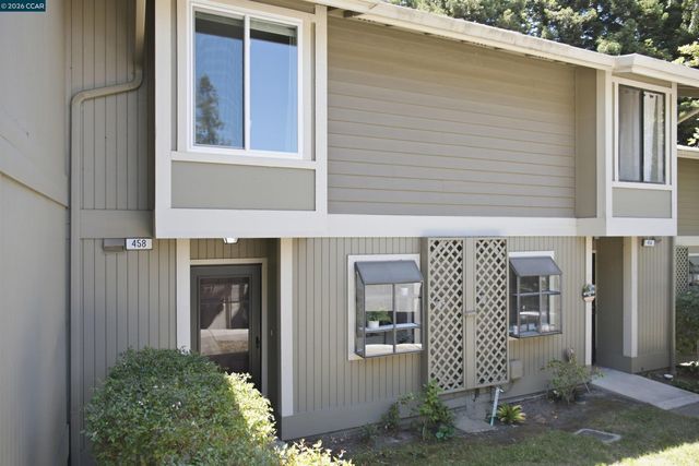 458 Eastgate Ln, Martinez, CA 94553