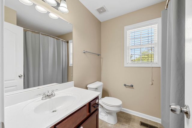 2031 Ferry Rd, Clarksville, TN 37040