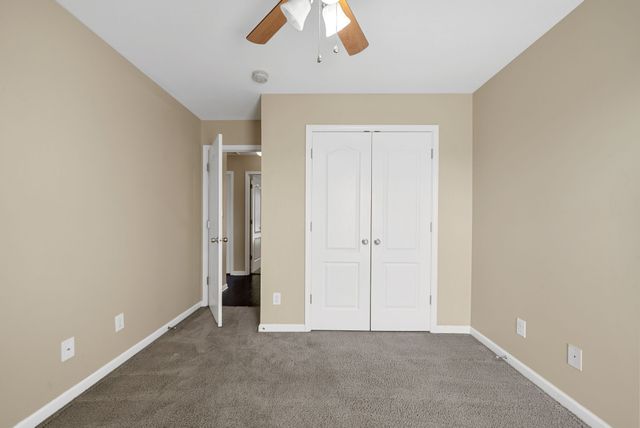 2031 Ferry Rd, Clarksville, TN 37040