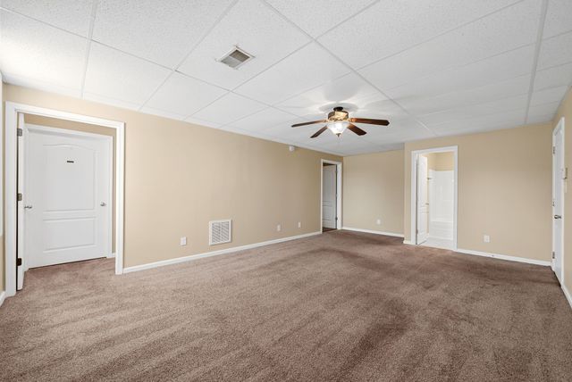 2031 Ferry Rd, Clarksville, TN 37040