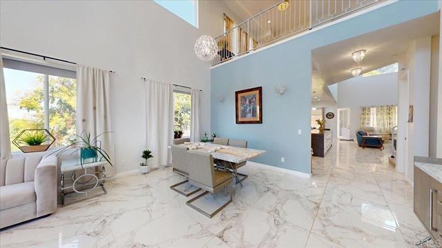 1830 Vista Way, El Cajon, CA 92019