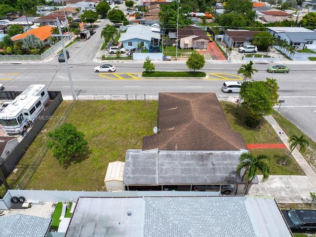 11 W 64th Street, Hialeah, FL 33012