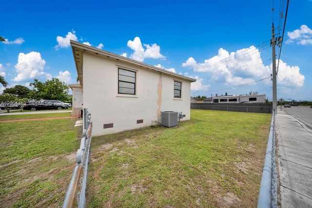 11 W 64th Street, Hialeah, FL 33012
