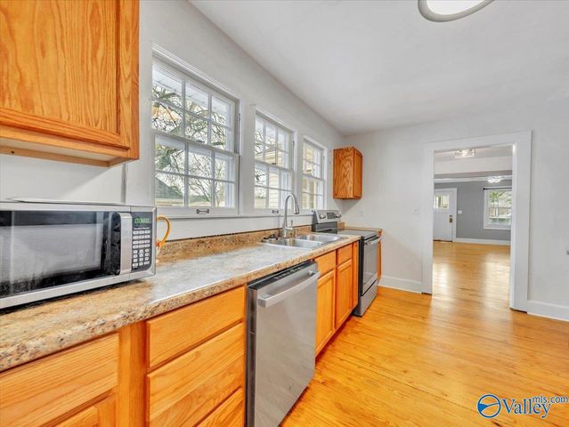 112 W Cherry Street, Scottsboro, AL 35768