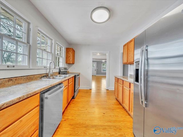 112 W Cherry Street, Scottsboro, AL 35768