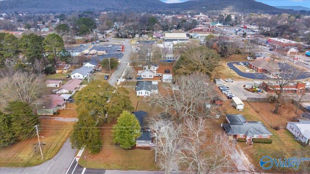 112 W Cherry Street, Scottsboro, AL 35768