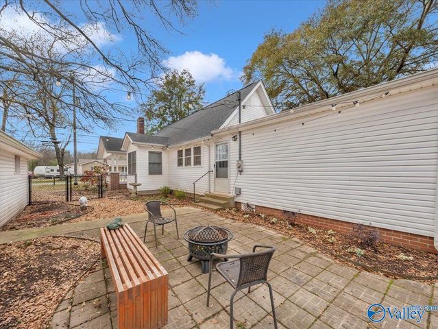 112 W Cherry Street, Scottsboro, AL 35768