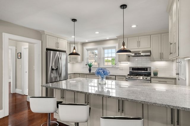 4 Madison St, Belmont, MA 02478