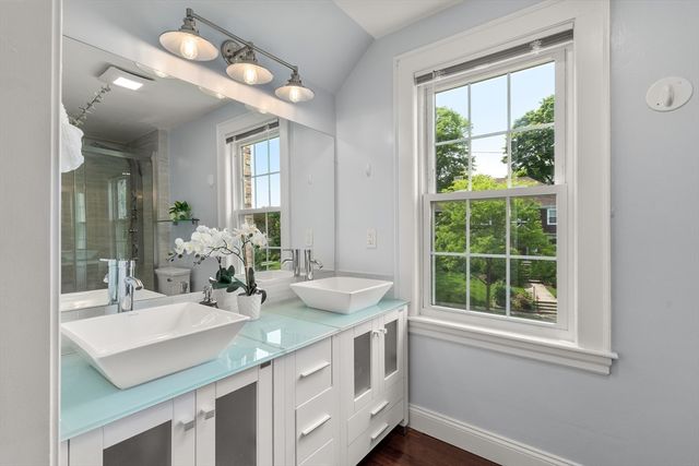 4 Madison St, Belmont, MA 02478