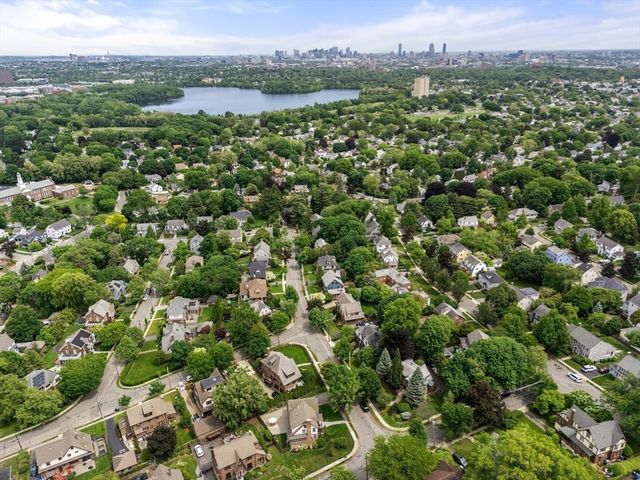 4 Madison St, Belmont, MA 02478