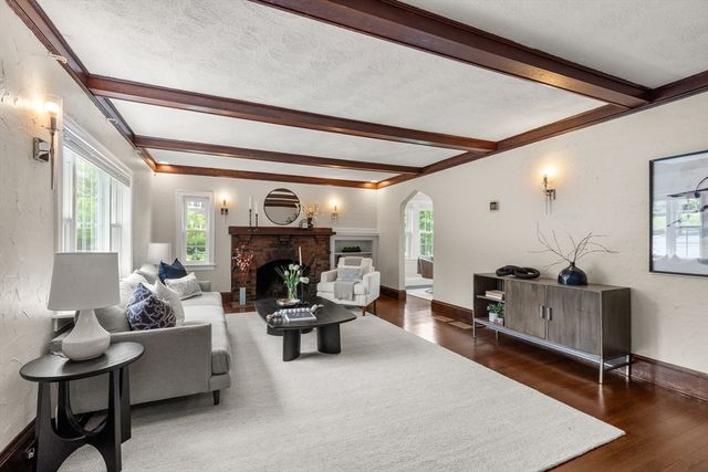 4 Madison St, Belmont, MA 02478