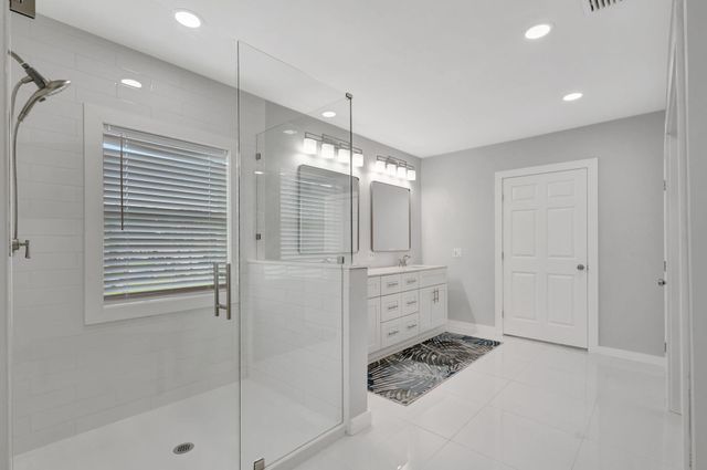 10355 Seagrape Way, Palm Beach Gardens, FL 33418