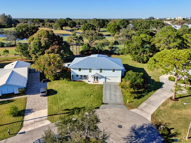 10355 Seagrape Way, Palm Beach Gardens, FL 33418