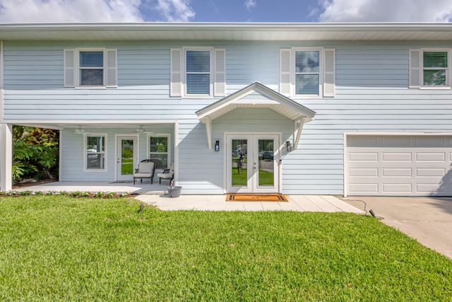 10355 Seagrape Way, Palm Beach Gardens, FL 33418