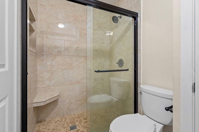 304 Old Course Drive, Friendswood, TX 77546