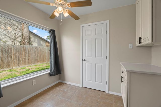 304 Old Course Drive, Friendswood, TX 77546