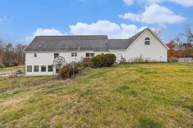 3434 N Amber Road, Scottville, MI 49454