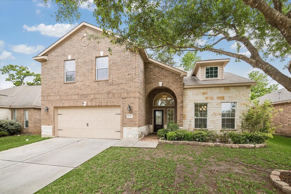 2033 Borthwick Lane, Conroe, TX 77301