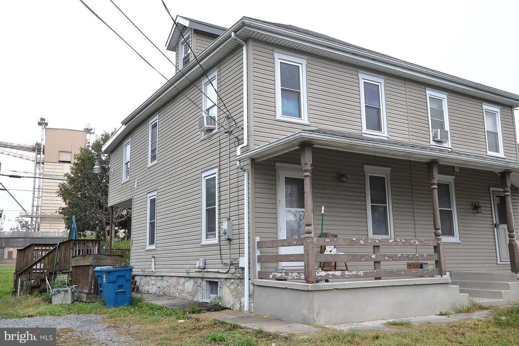 117 HEISEY AVE, Elizabethtown, PA 17022