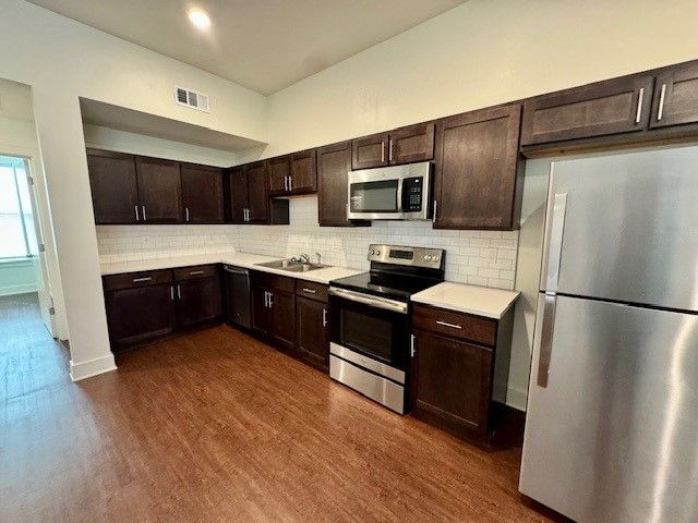 726 E Emma Avenue 106, Springdale, AR 72764