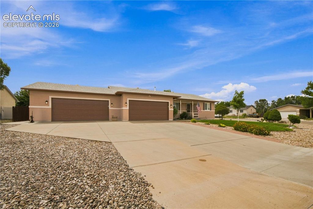 635 E Inca Court, Pueblo West, CO 81007 — photo 4