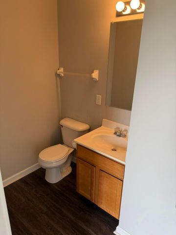 9335 Polaris Green Drive, Columbus, OH 43240