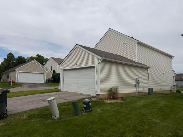 9335 Polaris Green Drive, Columbus, OH 43240