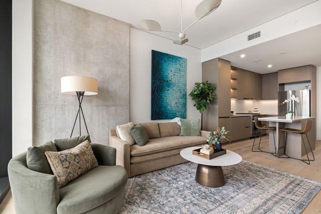 610 Davis ST 2811, Austin, TX 78701