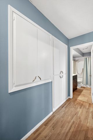 5409 Rhode Island Avenue N, New Hope, MN 55428