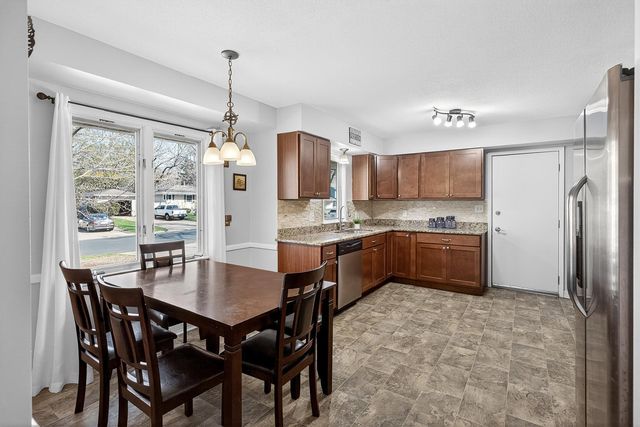 5409 Rhode Island Avenue N, New Hope, MN 55428