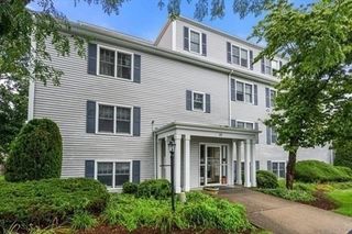 14 Webb Place 1B, Mansfield, MA 02048