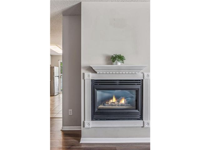 330 Leeward Trail, Woodbury, MN 55129
