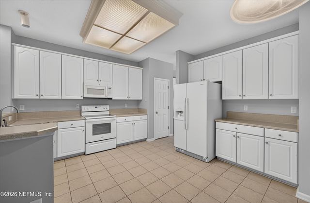 470 SPARROW BRANCH Circle, St. Johns, FL 32259