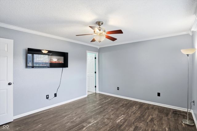 10352 Sun Gold Court, Fishers, IN 46037