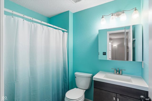 10352 Sun Gold Court, Fishers, IN 46037