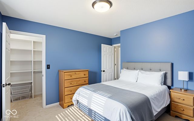 10352 Sun Gold Court, Fishers, IN 46037