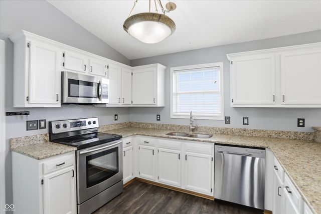 10352 Sun Gold Court, Fishers, IN 46037