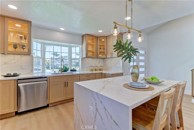 19691 Canberra Lane, Huntington Beach, CA 92646