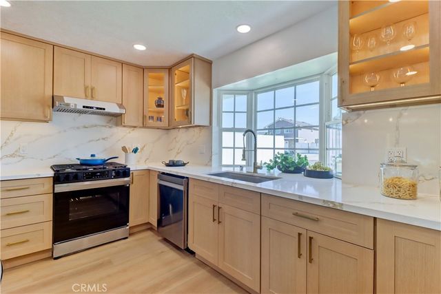 19691 Canberra Lane, Huntington Beach, CA 92646