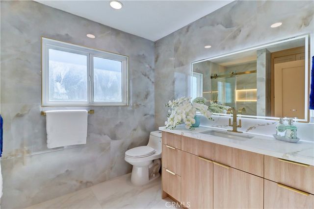 19691 Canberra Lane, Huntington Beach, CA 92646