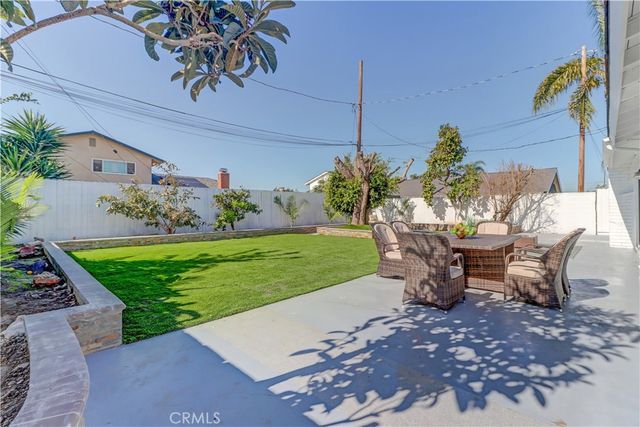 19691 Canberra Lane, Huntington Beach, CA 92646