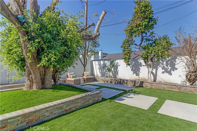 19691 Canberra Lane, Huntington Beach, CA 92646