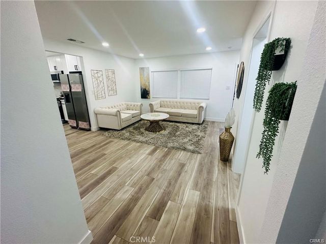 506 W Victor, Anaheim, CA 92801